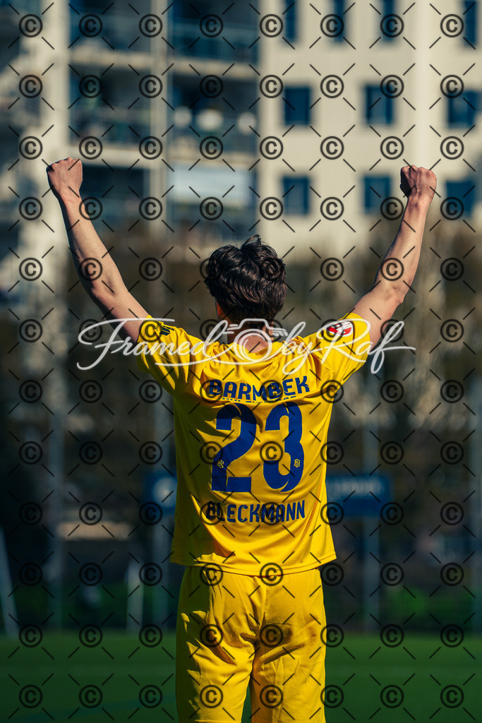 DSC03725 | Professioneller Online-Store für hochwertige Fotografie: Entdecke einzigartige Bilder aus Street, Events und Lifestyle. Sichere dir exklusive Prints und digitale Downloads in bester Qualität für dein Zuhause oder Projekte. - Realisiert mit Pictrs.com