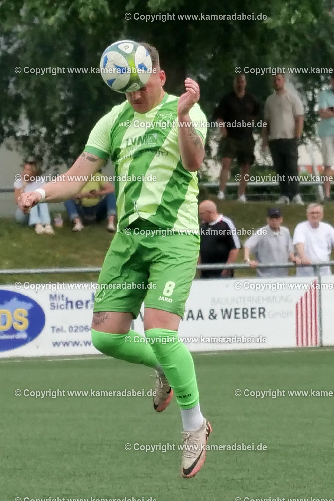 Fußball : Bezirksliga : SV 08/29 Friedrichsfeld - Alemannia Pfalzdorf am 30.05.2026 in Voerde Friedrichsfeld | Fußball : Bezirksliga : SV 08/29 Friedrichsfeld - Alemannia Pfalzdorf am 30.05.2026 in Voerde Friedrichsfeld - Realisiert mit Pictrs.com