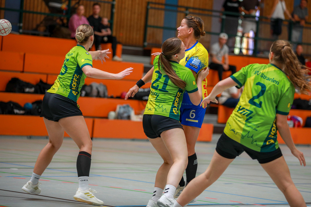 Straelen-Neukirchen310825_006 | Bildergalerie von Sport-Ereignissen aber auch von weiteren spannenden Dingen - nicht nur vom Niederrhein. In Anlehnung an den bekannten Spruch von Hanns Dieter Hüsch heißt das Motto: "Niederrhein ist überall".  - Realisiert mit Pictrs.com