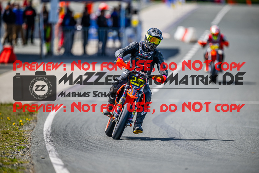 MaZZes_FotoMatrix_230506_4155 | S2