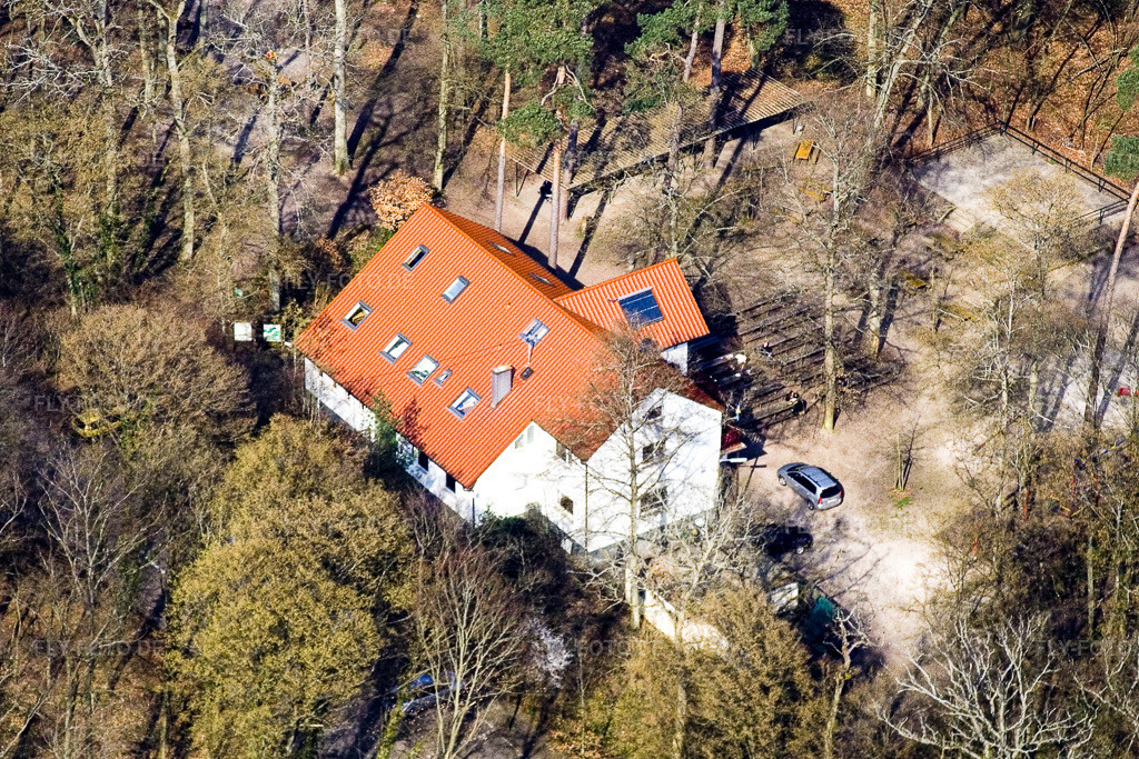 Luftbild: Naturfreundehaus im Bienwald in Kandel im Bundesland Rheinland-Pfalz in Deutschland. Foto: IMG_5496.jpg vom 15.03.2007 durch Werner Riehm/FLY-FOTO.de