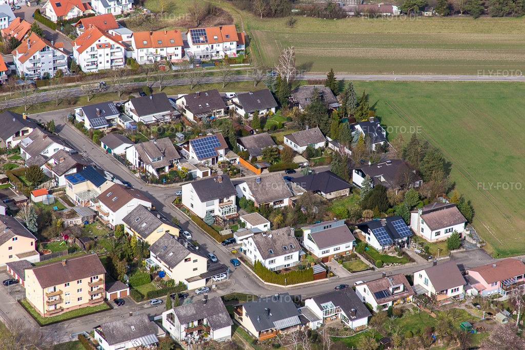 Luftbild: Fliederweg, Veilchenweg im Ortsteil Rußheim in Dettenheim im Bundesland Baden-Württemberg in Deutschland. Foto: IMG_086222.jpg vom 26.02.2016 durch Werner Riehm/FLY-FOTO.de