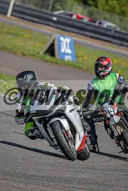 pubi5296 | Professionelle Fotos von Sportveranstaltungen, aber auch Hochzeiten und anderen Events. - Realisiert mit Pictrs.com