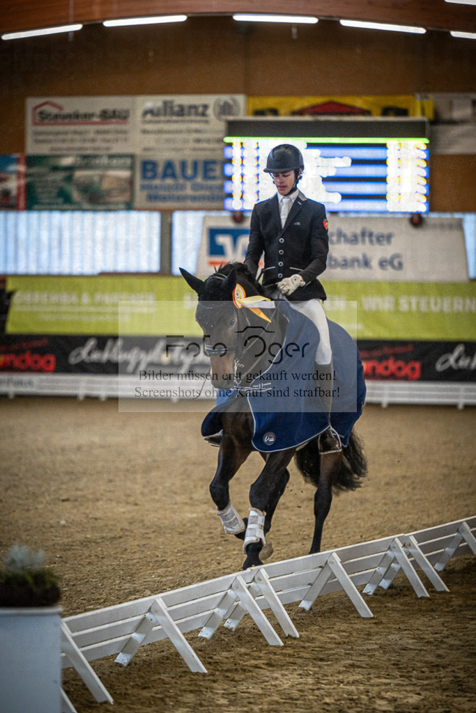 DOS_0075 | Entdecke hochwertige Reitturnierfotos von Foto Oger. Professionell, emotional und authentisch – jetzt Lieblingsmomente im Shop bestellen.Deutschlandweite Turnierfotografie. - Realisiert mit Pictrs.com