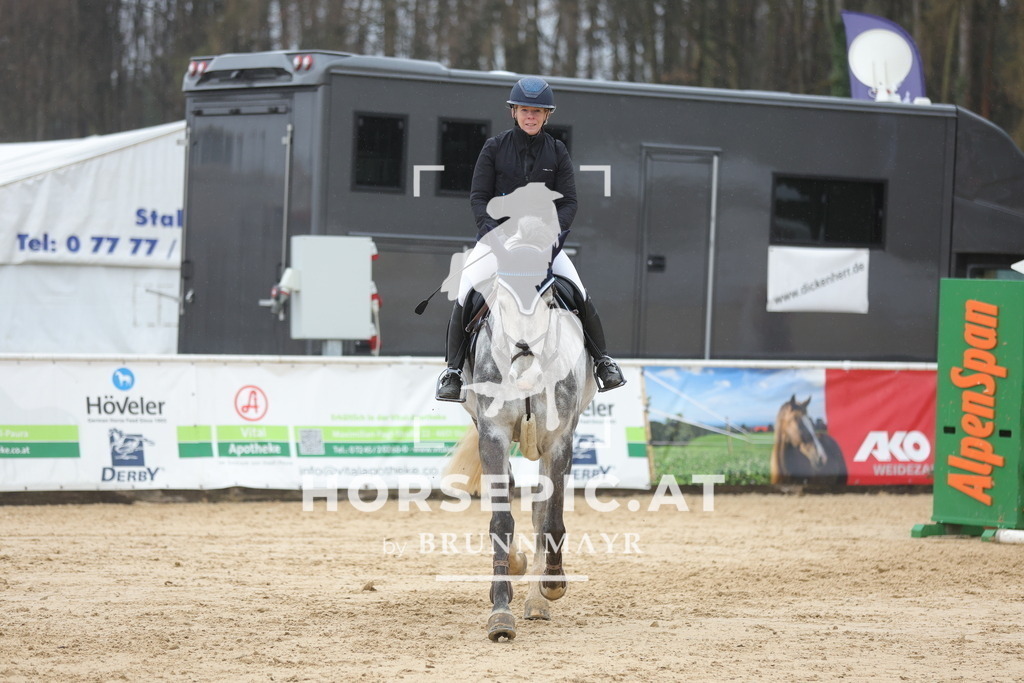 0P6A1276 | Willkommen bei Brunnmayr - Design & Fotografie – Ihrem Spezialisten für Reitturniere und Pferdeveranstaltungen in Oberösterreich, Salzburg und Bayern! Seit über 17 Jahren sind wir leidenschaftlich dabei.