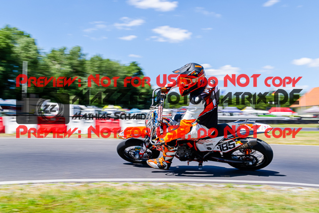 MaZZes_FotoMatrix_220702_1023 | S4