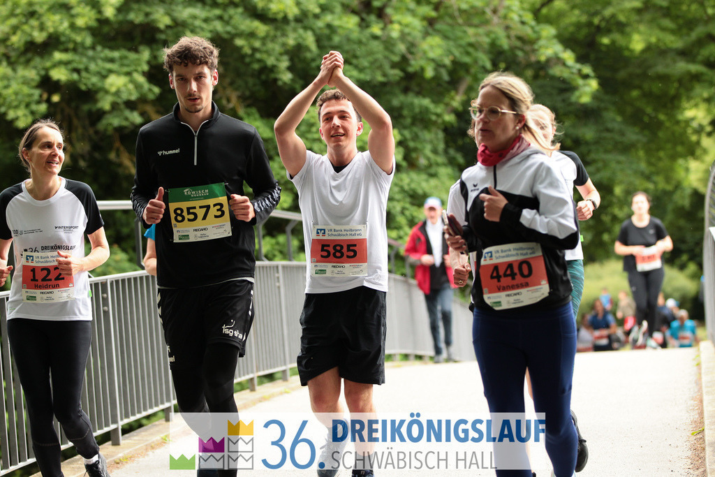 VR Bank Hauptlauf 10km | 3königslauf 2022 VR Bank Hauptlauf - Realisiert mit Pictrs.com