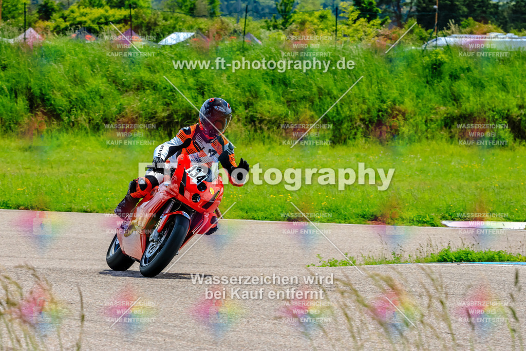 MotoTeam-0318 | Hier findet Ihr Bilder von Touristenfahrten auf der Nürburgring Nordschleife oder von anderen Veranstaltungen die ich besucht habe. Viel Spass beim Durch Schauen 