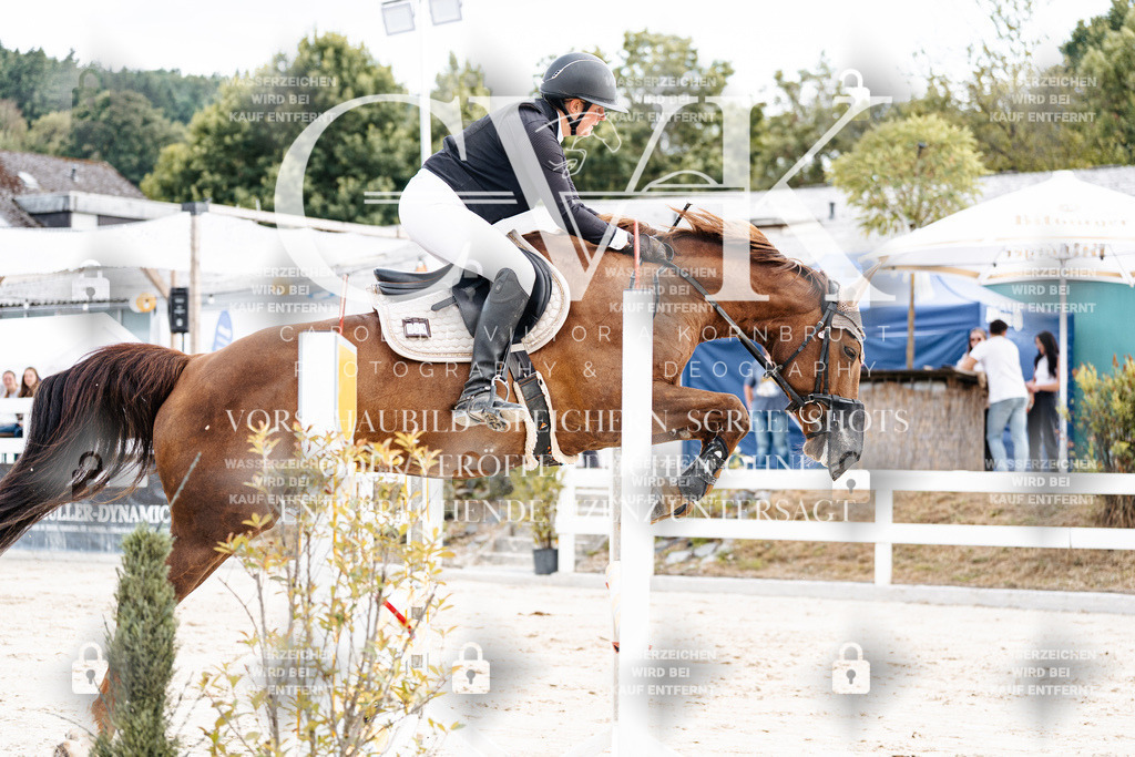 CK902363 | Turnierfotografie Pferdefotografie Trier Rheinland-Pfalz Pferdesport Reitsport Tierfotografie Sportfotografie Pferdevideo Pferdevideografie Equestrianvideography equestrianphotography  - Realisiert mit Pictrs.com