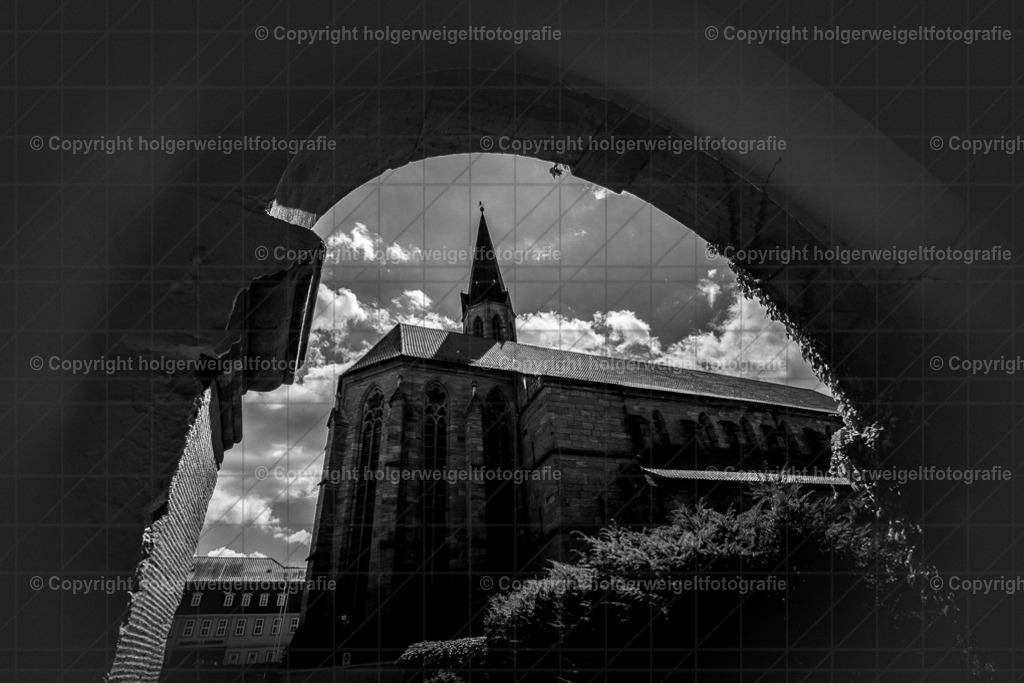 Toreinfahrt | Mainzer Schloss - Realisiert mit Pictrs.com