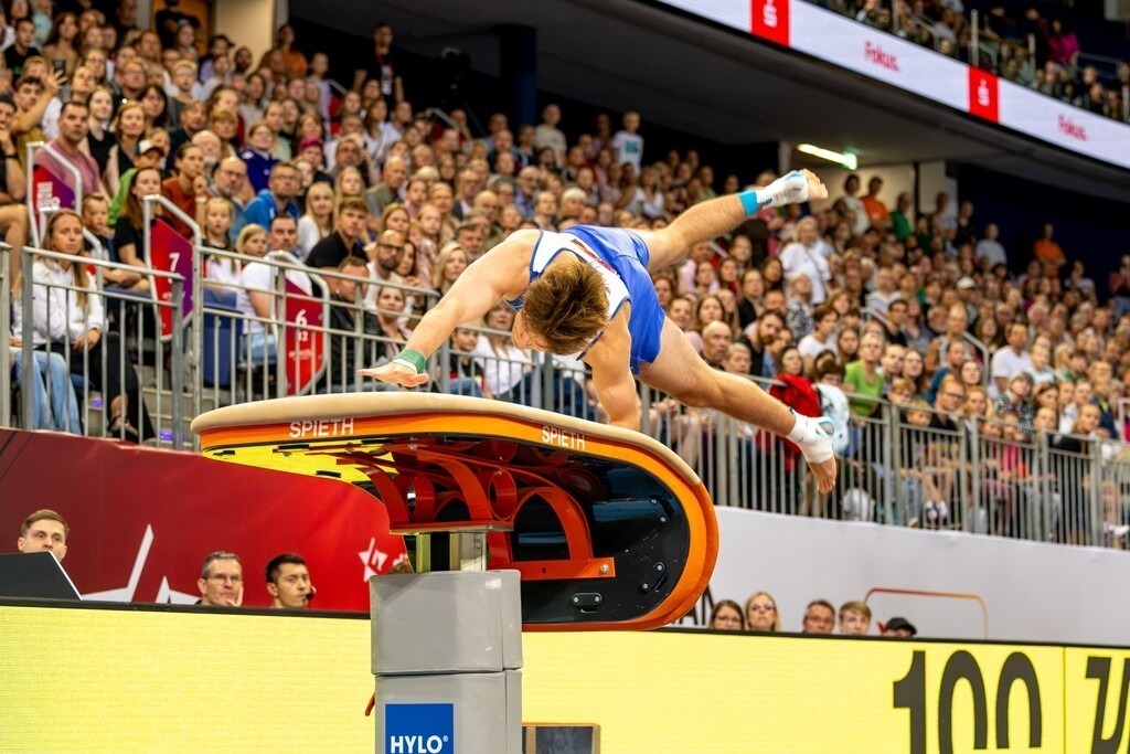 DM Finals 2026; Gerätfinals Männer Sprung | DM Finals 2026; Gerätfinals Männer Sprung***Meik Layer am Sprung - Realisiert mit Pictrs.com