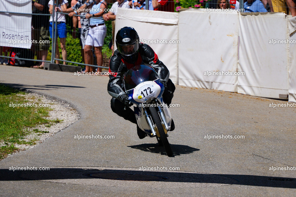 P1036823-2 | Erleben Sie atemberaubende, hochqualitative Fotos Ihrer Fahrt entlang der malerischen Alpenstraßen. Besuchen Sie alpineshots.com, um professionelle Aufnahmen Ihrer unvergesslichen Reise zu finden und zu kaufen - Realisiert mit Pictrs.com
