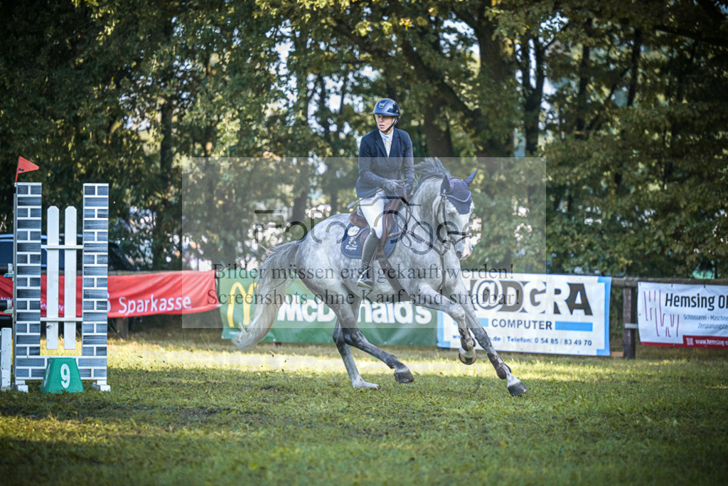 DOS_1183 | Entdecke hochwertige Reitturnierfotos von Foto Oger. Professionell, emotional und authentisch – jetzt Lieblingsmomente im Shop bestellen.Deutschlandweite Turnierfotografie. - Realisiert mit Pictrs.com