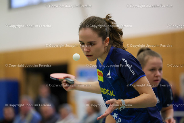 2023.12.17_tsvvslang_0741 | Langstadt, Babenhausen 17.12.2023  Tischtennis Damen 2. Bundesliga TSV Langstadt -  TTC Langen 1950 v.l., Alena Lemmer (2.Bundesliga TSV 1909 e.v. Langstadt), uJanina Kämmerer (2.Bundesliga TSV 1909 e.v. Langstadt)
 - Realisiert mit Pictrs.com