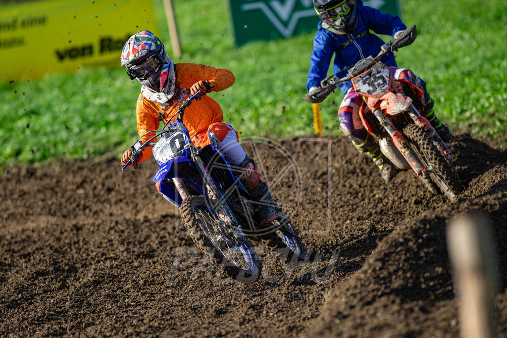 BYR85 (413) | Paeschuphoto Shop - Wer nicht sucht der auch nicht findet.Ob Motocrossbilder oder von einem besuchtem Spiel, Hauptsache Action. - Realisiert mit Pictrs.com