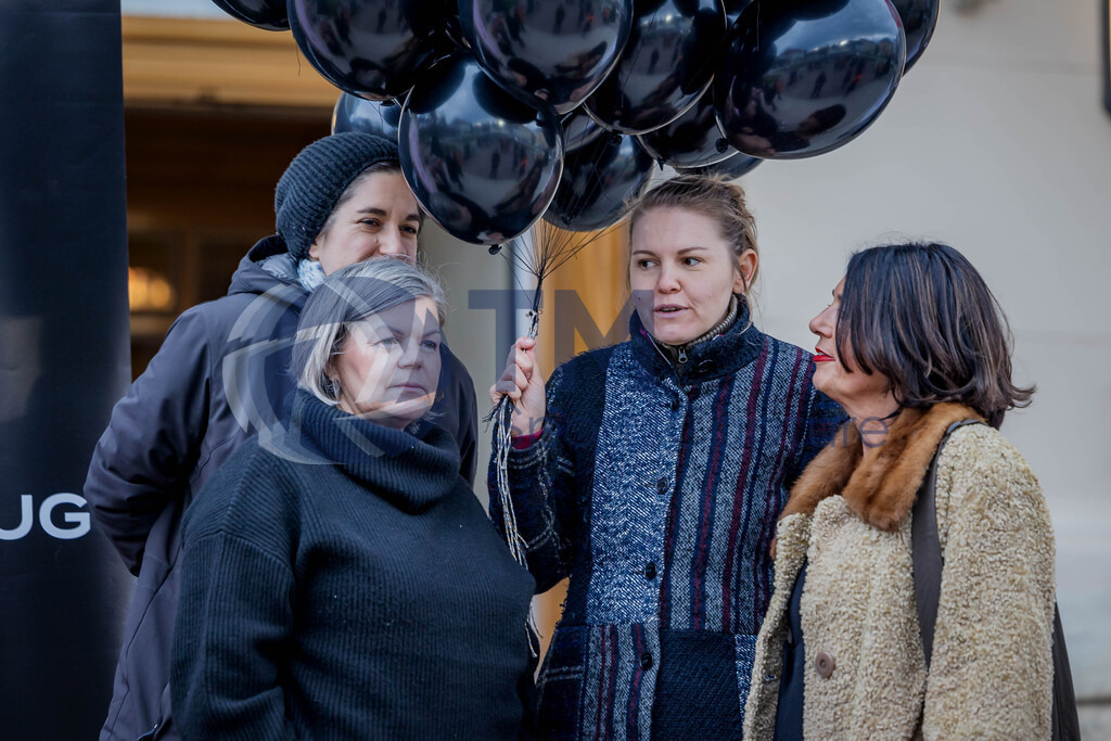 R06_1591 | 29.NOV.24-Protestmarsch gegen Gewalt-Copyright: Katholische Kirche Kärnten/Denk Dich Neu/Trainproduction/Matthias Trinkl