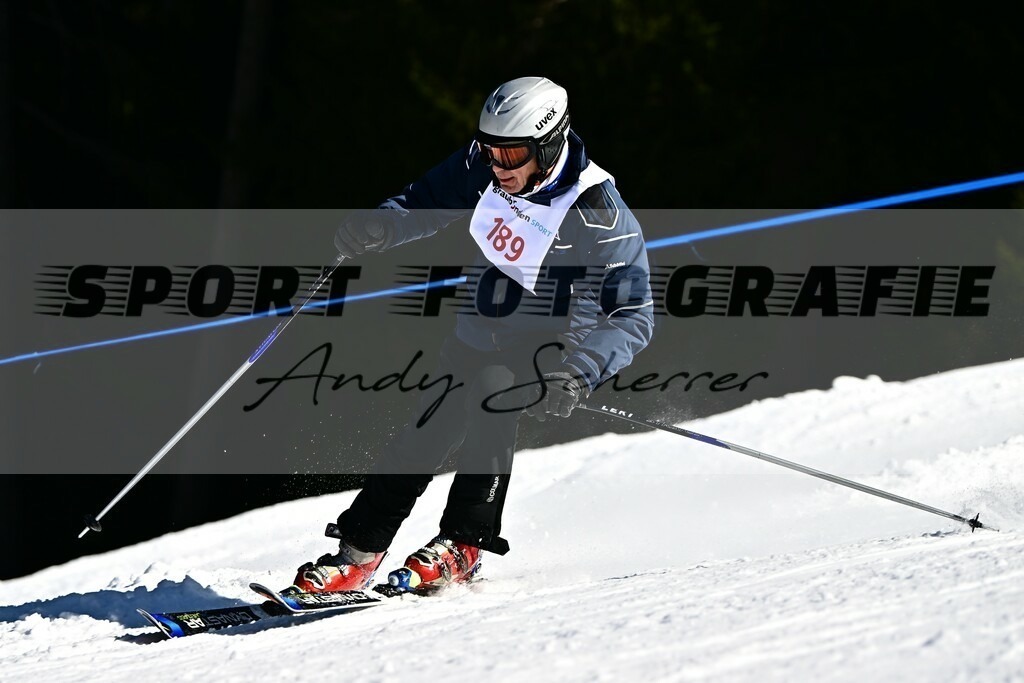 DSC_9673a | Kaufen Sie Sportbilder im Onlineshop von Andy Scherrer Sportfotografie. Faszinierende Bilder von Sportevents aus der ganzen Schweiz. Fussball, Frauenfussball, Unihockey, Handball, Schwingen und weiteren Sportarten. - Realisiert mit Pictrs.com