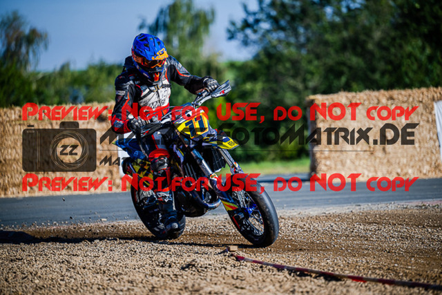 MaZZes_FotoMatrix_220904_3221 | S1