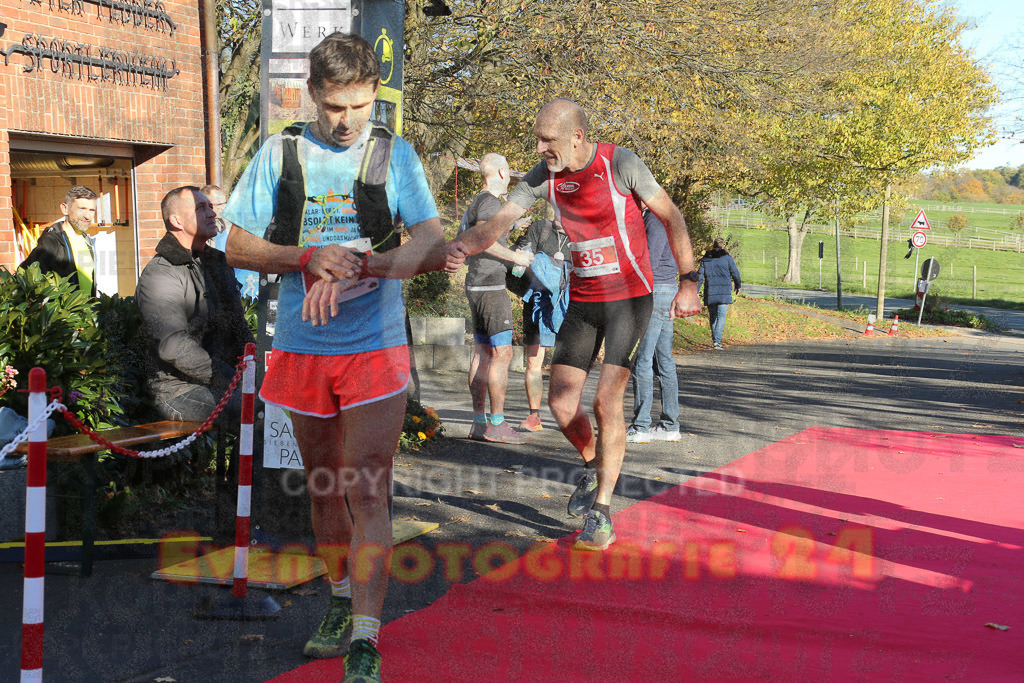 221113_1320_EX1_9651 | Sportfotografie im Rhein-Sieg Kreis, Köln, Bonn, NRW, Rheinland Pfalz, Hessen, etc. Unser Tätigkeitsfeld umfasst den Laufsport vom Volkslauf über den Marathon, Duathlon, Triathon bis zum Ultralauf wie Kölnpfad Ultra oder Schindertrail.