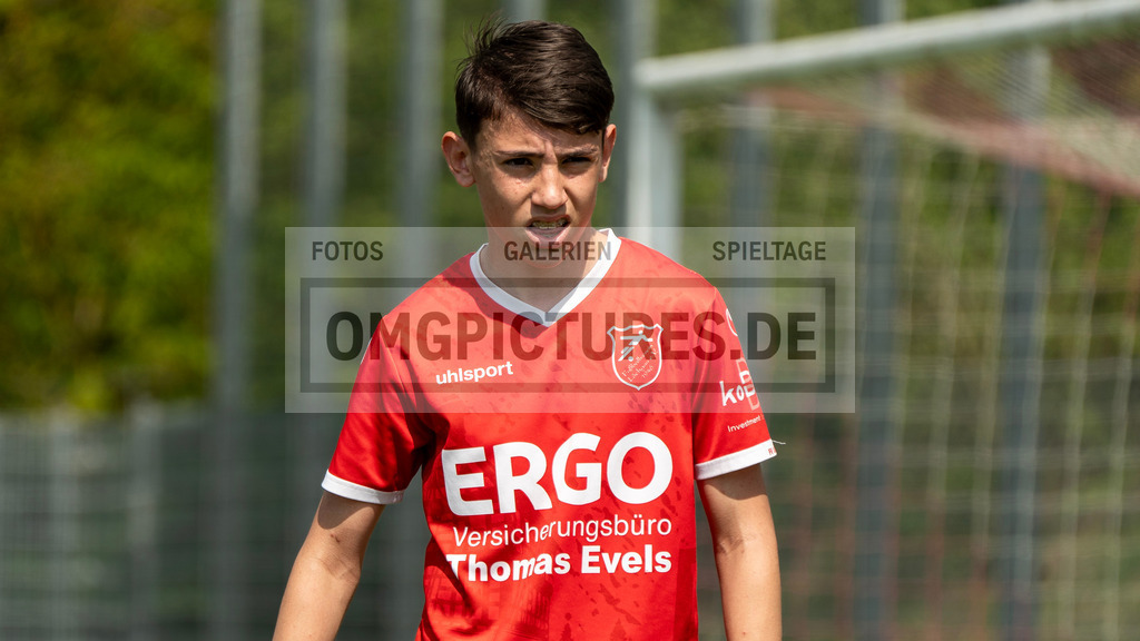 _OMG2914 | www.omgpictures.de, Sportfotograf, Verein, Fotograf, Baden Württemberg, Stuttgart, Heilbronn, omgpictures, Spieltag,  - Realisiert mit Pictrs.com