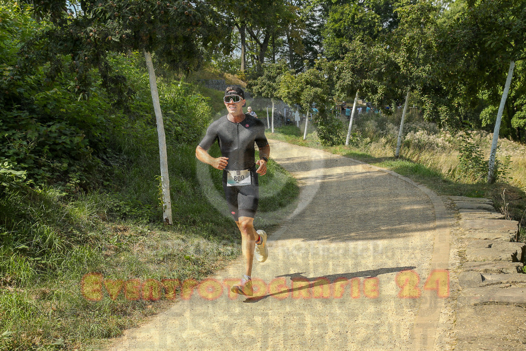 250824_1453_EX1_7901 | Sportfotografie im Rhein-Sieg Kreis, Köln, Bonn, NRW, Rheinland Pfalz, Hessen, etc. Unser Tätigkeitsfeld umfasst den Laufsport vom Volkslauf über den Marathon, Duathlon, Triathon bis zum Ultralauf wie Kölnpfad Ultra oder Schindertrail.