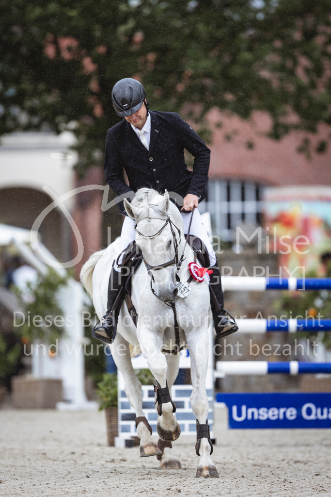 240616_Lemwerder_M2-Springen-567 | Deine schönsten Turniermomente als professionelle Fotos! Entdecke hochwertige Pferdesport-Fotografie im Online-Shop. Jetzt Fotos finden & bestellen!