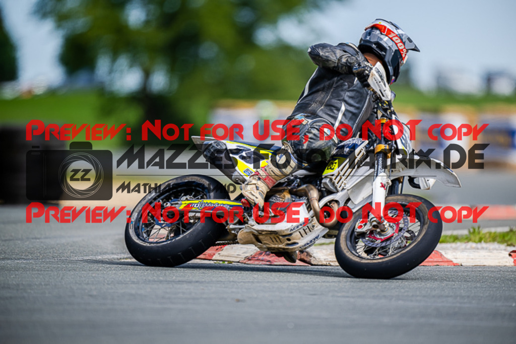 MaZZes_FotoMatrix_220903_3575 | S3