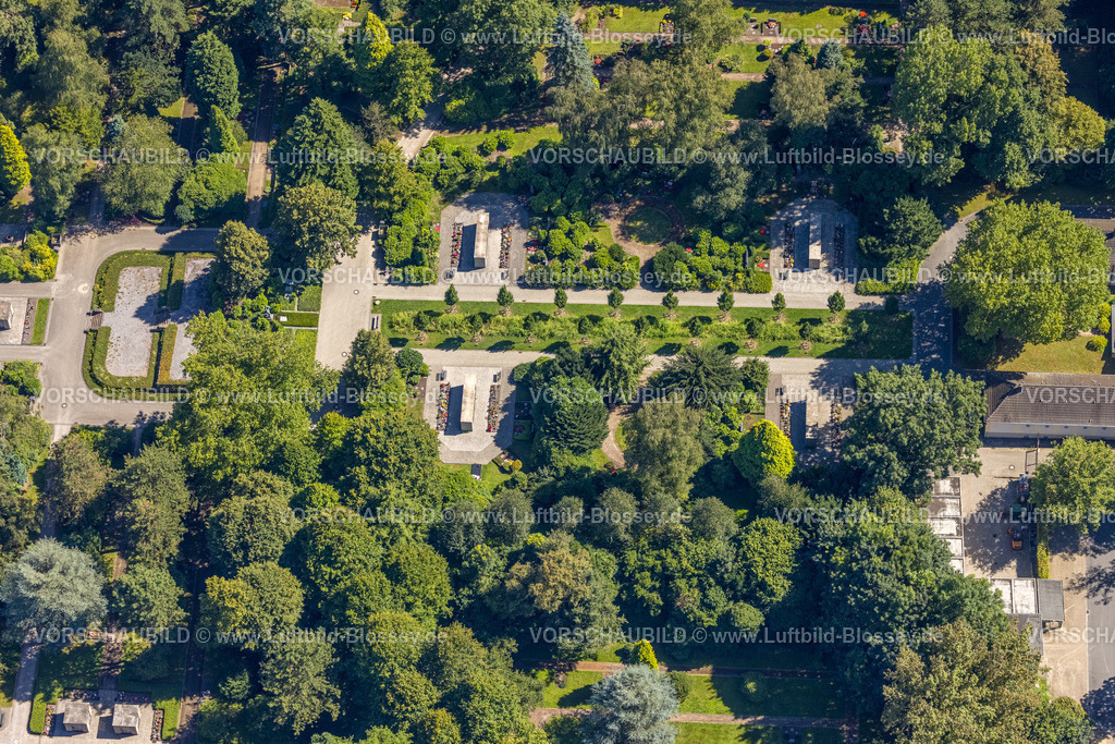 Herne240803701 | Luftbild, Südfriedhof mit Kapelle und Grünanlage Gräberfeld, Sodingen, Herne, Ruhrgebiet, Nordrhein-Westfalen, Deutschland