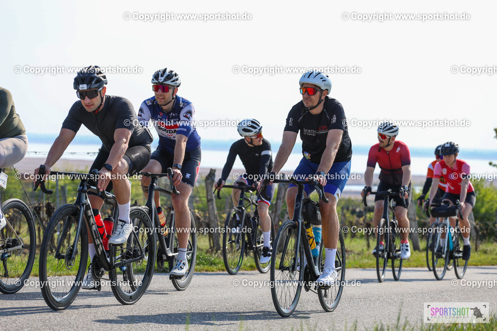 Neusiedlersee Radmarathon 2026 | @sportshot_your_pictrs #yourpictures#roadtowm2029 #nrm #neusiedlerseeradmarathon #neusiedlersee #neusiedlerseetourismus #burgenland #mörbisch #nrm26 #burgenlandtourismus #voglundco #poweredbyburgenlandtourismus #radsport #rad #marathon #ucigranfondo #visitburgenland #ucigranfondoworldseries