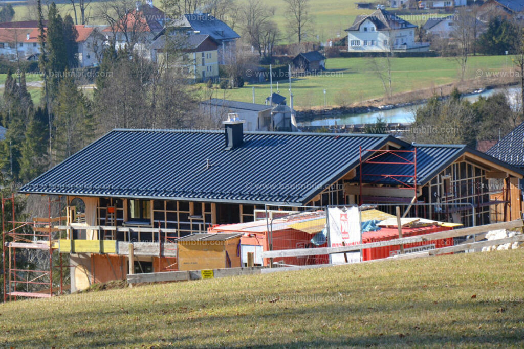 bib-lg11-spenglerarbeiten-0178 | Nach LV-Leistungsgruppen sortierte Detailfotos über den Bau eines Hauses. Alle Hausbau-Bilder direkt vom Urheber und Autor der Website Haus-Selber-Bauen.com