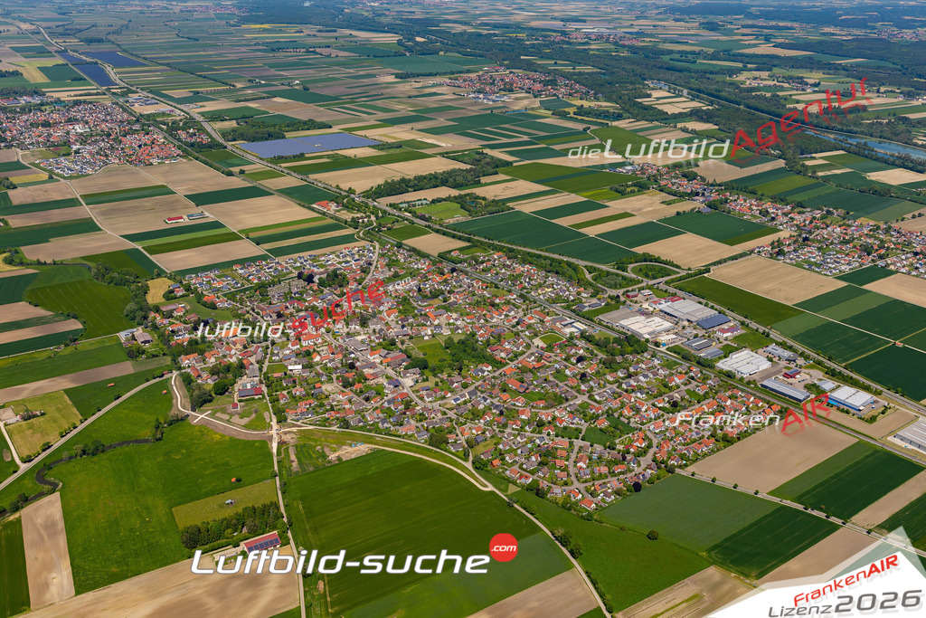 Das Luftbild der Stadt Westendorf wurde 2021 vom Flugzeug heraus erstellt (keine Drohne) Aufnahmehöhe ca.450 Meter- hohe Bildauflösung und Druck-Qualität garantiert!