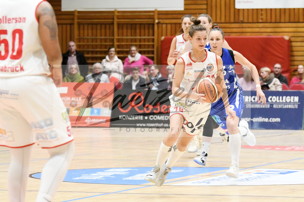 20200126_PANHAL_0031 | Basketball, Frauen: Jenny Strozyk (GiroLive-Panthers Osnabrück) in Aktion, am Ball, Einzelaktion beim Spiel der Toyota DBBL zwischen GiroLive-Panthers Osnabrück vs. GISA LIONS SV Halle am 26.01.2020 im Panthers Dome in Osnabrück, Deutschland.(Foto von Nico Paetzel) - Realisiert mit Pictrs.com