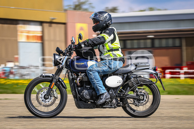 0011-260419_NOE-010_11 | Deine Full-Service-Agentur für ✔️Videoproduktionen und ✔️Motorsportfotografie Jetzt Angebot anfragen!
