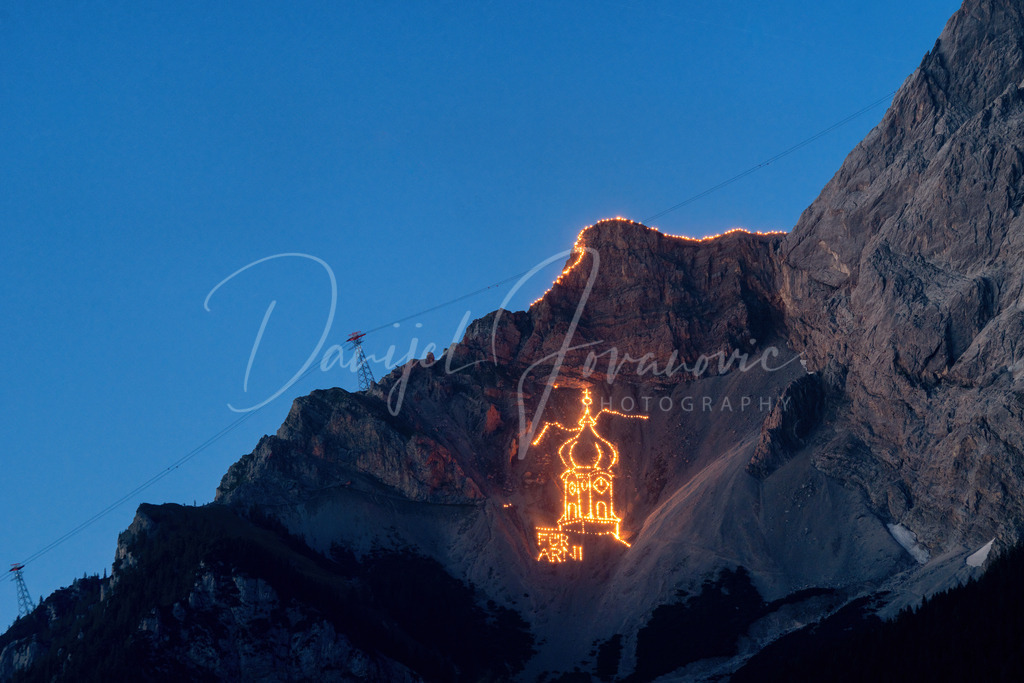 Bergfeuer | Sonnwend Bergfeuer in der Tiroler Zugspitz Arena