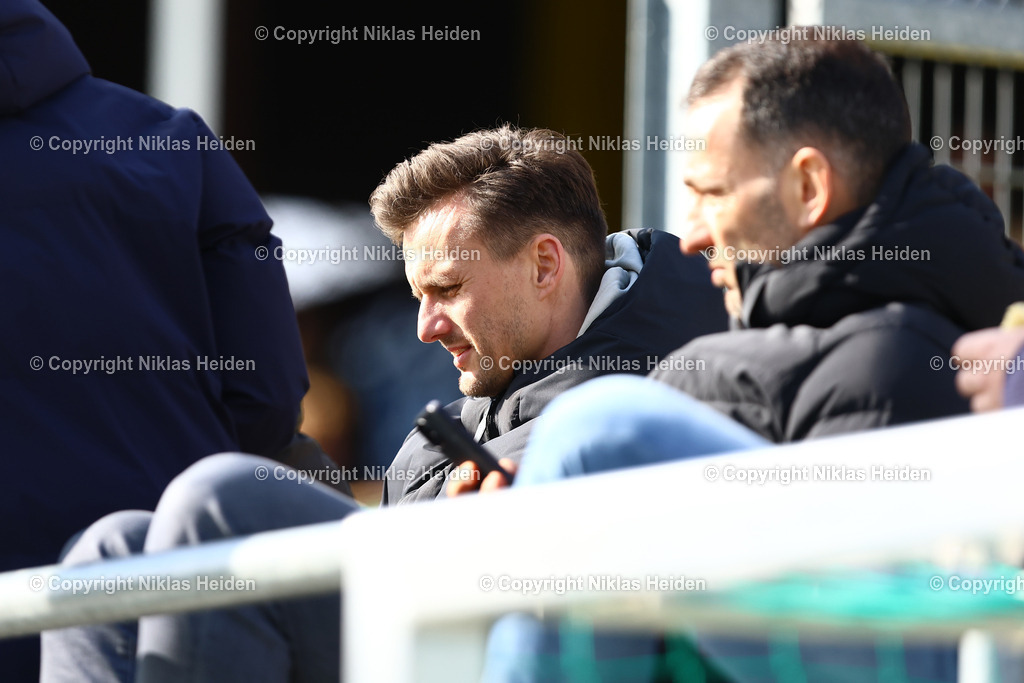 NH_HamburgerSVU21_BWLohne_RegionalligaNord_15032025 | Claus Costa (Sportdirektor, Hamburger SV)Fußball I Herren I Regionalliga Nord I Saison 2024-2025 I 26. Spieltag I Hamburger SV U21 - BW Lohne I 15.03.2025 I Stadion Hoheluft