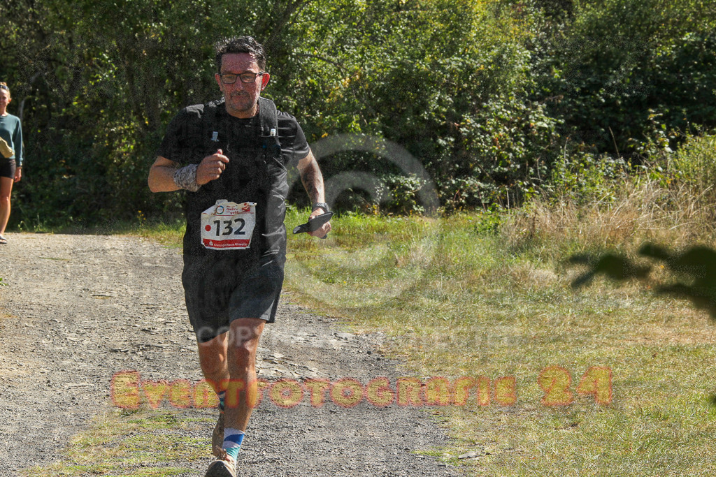 250830_1318_EV4_4193 | Sportfotografie im Rhein-Sieg Kreis, Köln, Bonn, NRW, Rheinland Pfalz, Hessen, etc. Unser Tätigkeitsfeld umfasst den Laufsport vom Volkslauf über den Marathon, Duathlon, Triathon bis zum Ultralauf wie Kölnpfad Ultra oder Schindertrail.