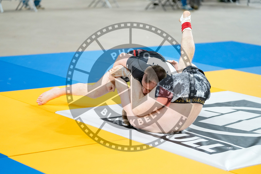 20250518PBB2918 | Athletes compete during the second day of the ADCC Amateur World Championship on May 18, 2025 in Warsaw, Poland. © Chiara Dazi / photoblackbelt