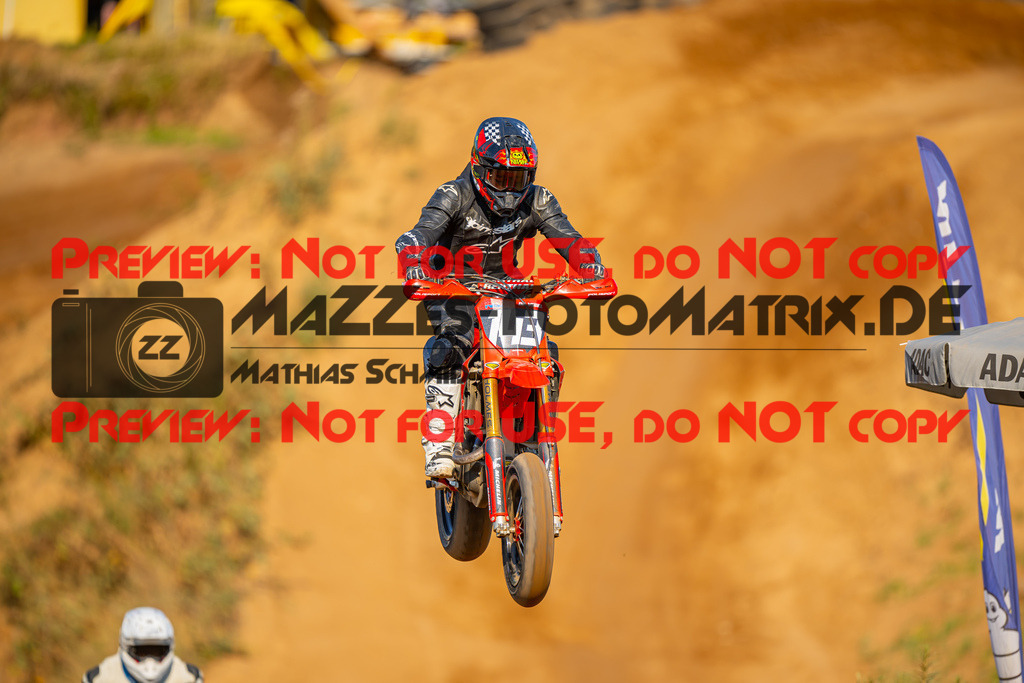 MaZZes-Fotomatrix-20260815-602156 | S2