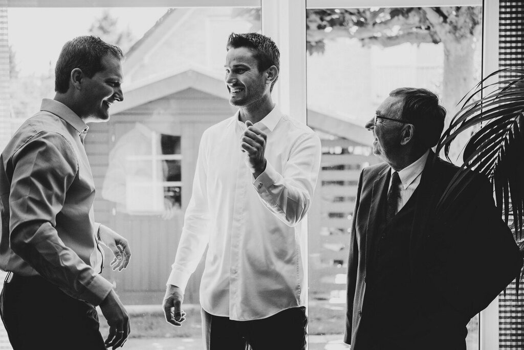 Get_Ready_Hochzeitsfotos_006 | Mein Name ist Arkadius. Ich fotografiere Ihre Hochzeit in Frankfurt und im Umkreis von 200 km. Als Fotograf bin ich noch bekannt im Bereich Business- und Modefotografie.