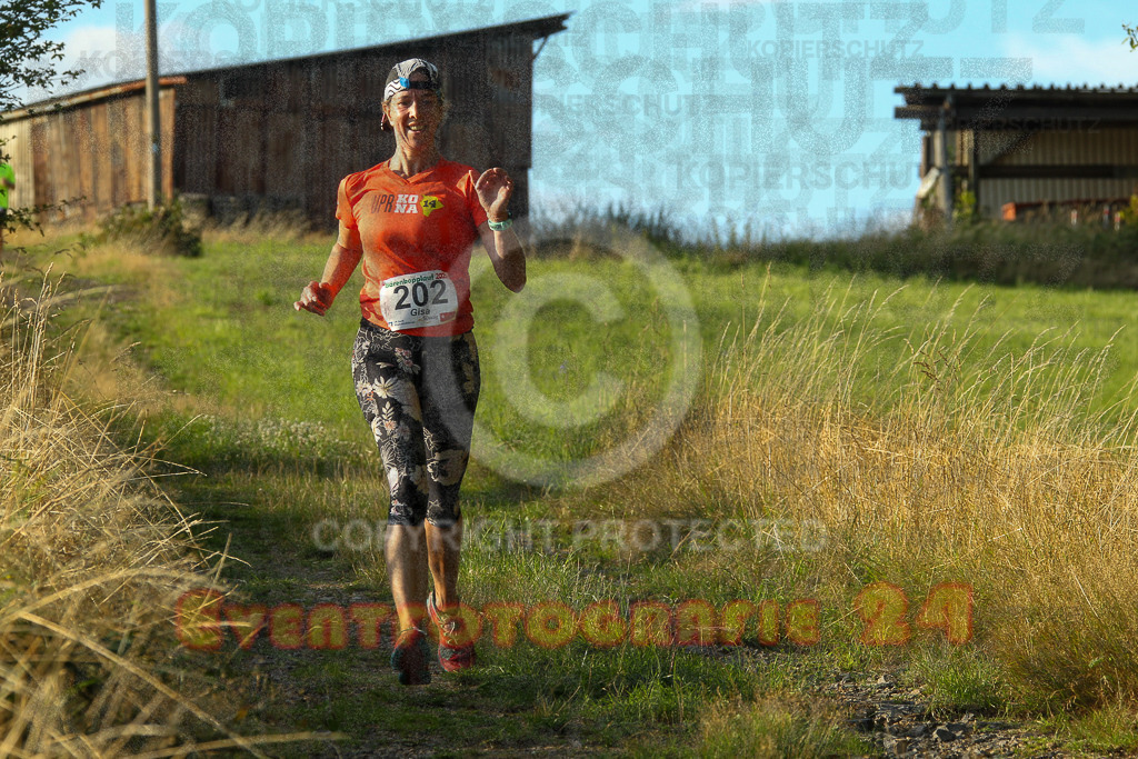 250801_1917_EV4_8471 | Sportfotografie im Rhein-Sieg Kreis, Köln, Bonn, NRW, Rheinland Pfalz, Hessen, etc. Unser Tätigkeitsfeld umfasst den Laufsport vom Volkslauf über den Marathon, Duathlon, Triathon bis zum Ultralauf wie Kölnpfad Ultra oder Schindertrail.