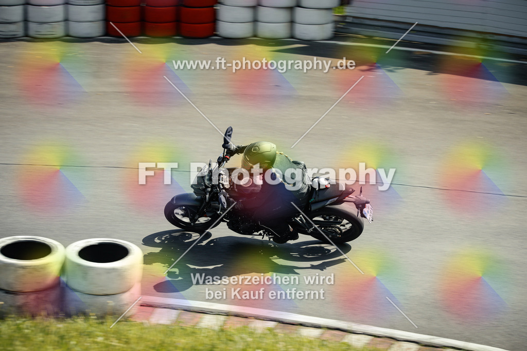 OBK_Mai_Martina_Markus-10824 | Hier findet Ihr Bilder von Touristenfahrten auf der Nürburgring Nordschleife oder von anderen Veranstaltungen die ich besucht habe. Viel Spass beim Durch Schauen 