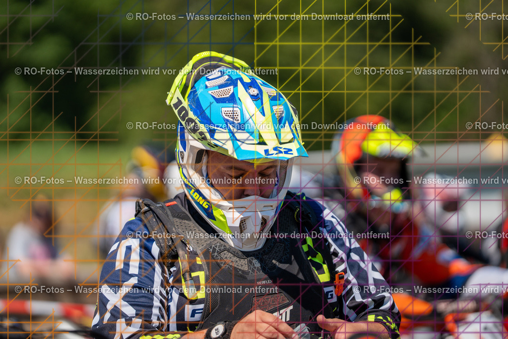 1 Lauf Schlüchtern IGE 2026-43 | Sportfotografie von RO-Fotos: Motorsport, Motocross, Enduro, Laufveranstaltungen und Triathlon. Professionelle Fotos von Sportlern und Events. - Realisiert mit Pictrs.com