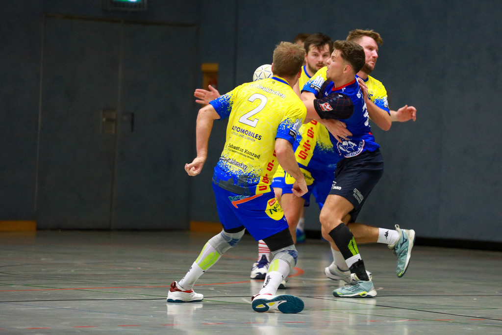 SVN_OscRheinhausen_021124_086 | Bildergalerie von Sport-Ereignissen aber auch von weiteren spannenden Dingen - nicht nur vom Niederrhein. In Anlehnung an den bekannten Spruch von Hanns Dieter Hüsch heißt das Motto: "Niederrhein ist überall".  - Realisiert mit Pictrs.com