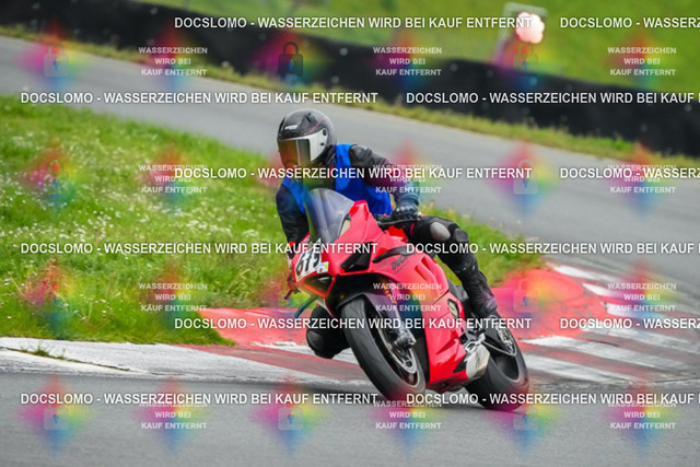 2026_05_08_PBK_25630_LRX | Sportfotografie; SlowMotion; Video; Rennstrecke; Hafeneger; RSE; Speer; Trackday; Motorsportarena; Hockenheimring; Brno; Most; Barcelona; Valencia, Benny; Kaetzmer;