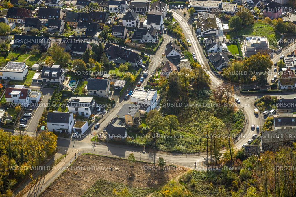 Wetter221017128 | Luftbild, Wohnsiedlung Ehrenmalweg und Wolfgang-Reuter-Straße, grüne Wiese, Wetter, Ruhrgebiet, Nordrhein-Westfalen, Deutschland