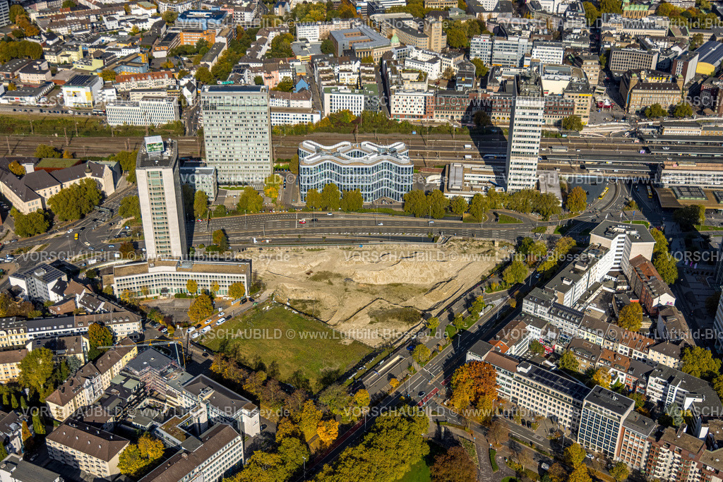 Essen251003375Mitte | Luftbild, Campus Essen Baustelle am Hauptbahnhof, innogy SE, Fakt Tower, DB Schenker und Postbank Hochhaus, Südviertel, Essen, Ruhrgebiet, Nordrhein-Westfalen, Deutschland