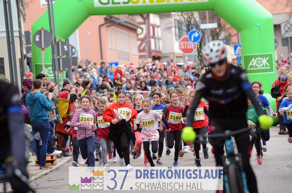AOK JuniorCup 400m | 3Koenigslauf 2023 - Realisiert mit Pictrs.com