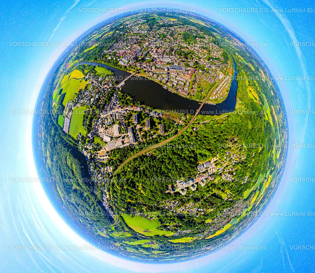 Essen250590062KettwigStausee | Luftbild, Ortsansicht Ortsteil Kettwig und Fluss Ruhr mit Kettwiger Stausee, Eisenbahnbrücke Kettwig, Erdkugel, Fisheye Aufnahme, Fischaugen Aufnahme, 360 Grad Aufnahme, tiny world, little planet, fisheye Bild, Kettwig, Essen, Ruhrgebiet, Nordrhein-Westfalen, Deutschland