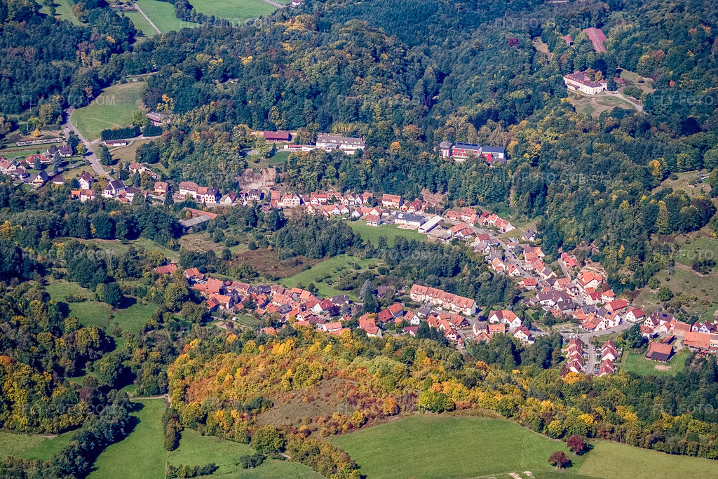 Aerial view: View of the town from the south in the district Weiler in Wissembourg in the state Bas-Rhin, France. – Photo: IMG_13618.jpg taken on 09/28/2008 by Werner Riehm/FLY-FOTO.com – Resolution of the original: 3456 x 2304 px