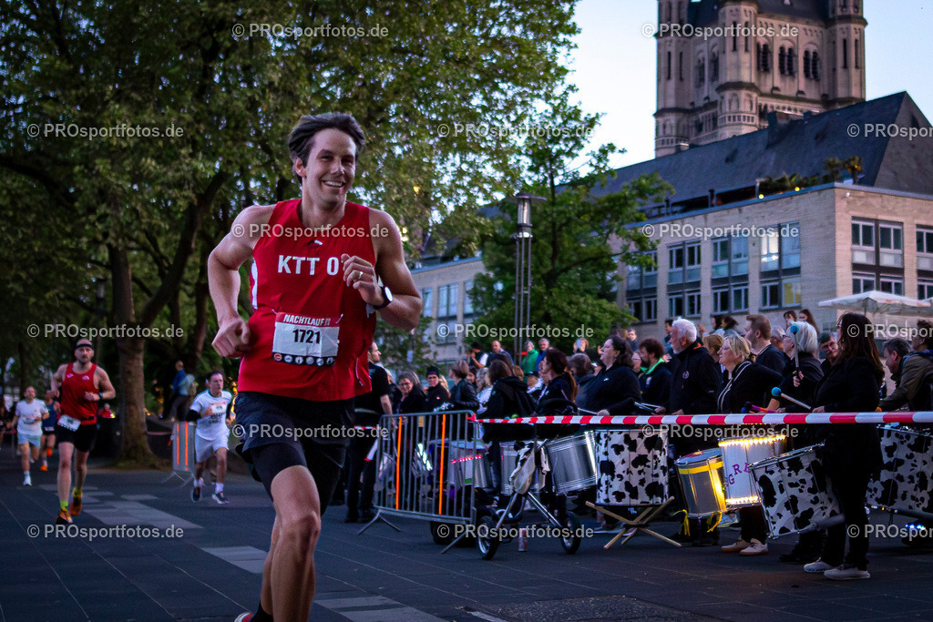 21. Nachtlauf des ASV Köln; Köln, 08.05.24 | Impressionen vom 21. Nachtlauf des ASV Köln am 08.05.24 in der Altstadt von Köln (Deutschland). Foto: BEAUTIFUL SPORTS/Bernd Hoffmann
